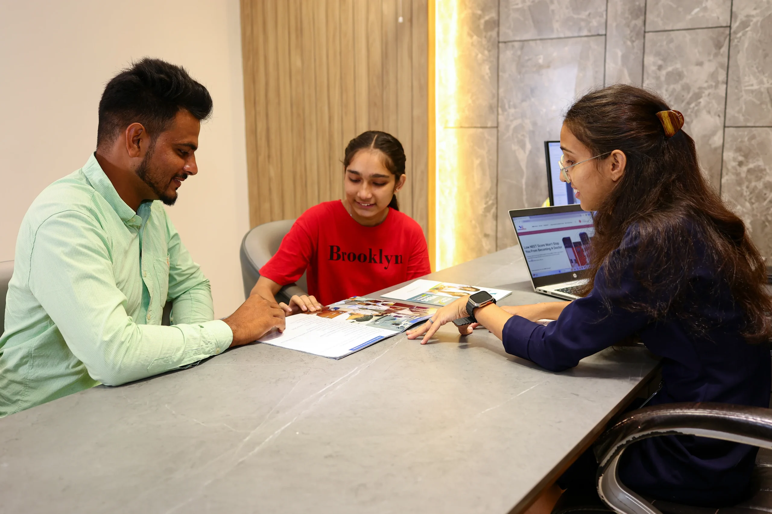 The Role of Educational Consultants in Shaping Medical Careers